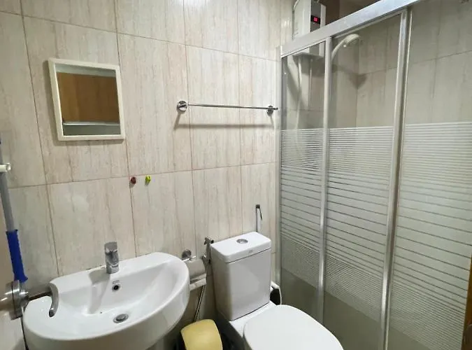 Apartment Near Up-pgh, St. Lukes Medical Center And U.s Embassy In Ermita Manila