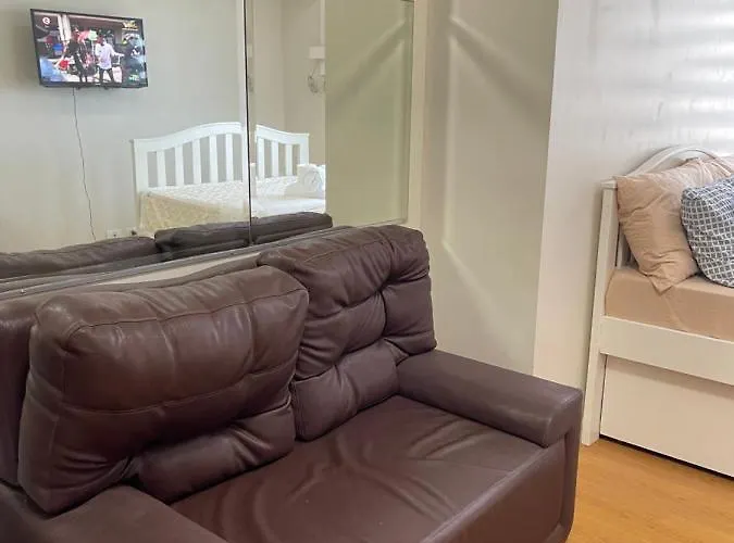Apartment Near Up-pgh, St. Lukes Medical Center And U.s Embassy In Ermita *